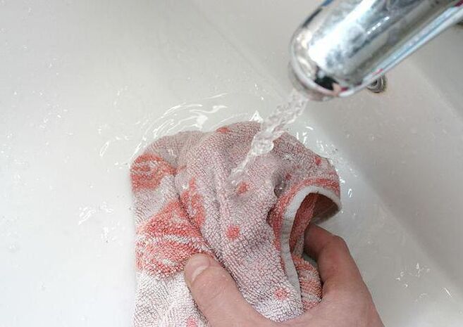 Soe rätik peenise kuumutamiseks enne massaaži